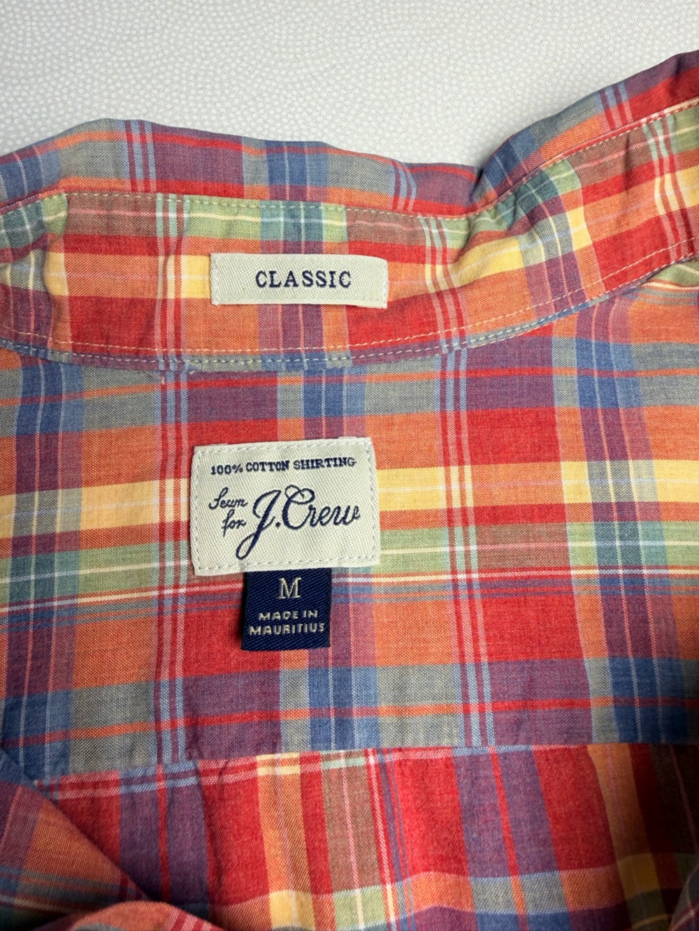 J.Crew Men’s Medium Classic Fit Plaid Shirt 100% Cotton Button Down - Picture 4 of 8